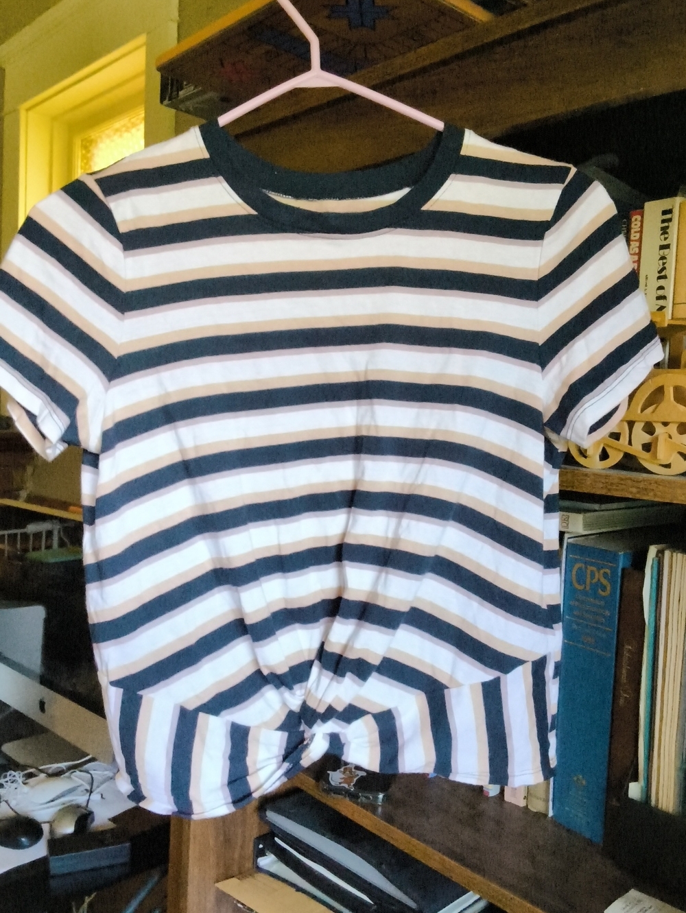 Hollister Striped Knot Hem Tee in Navy, Cream & Tan